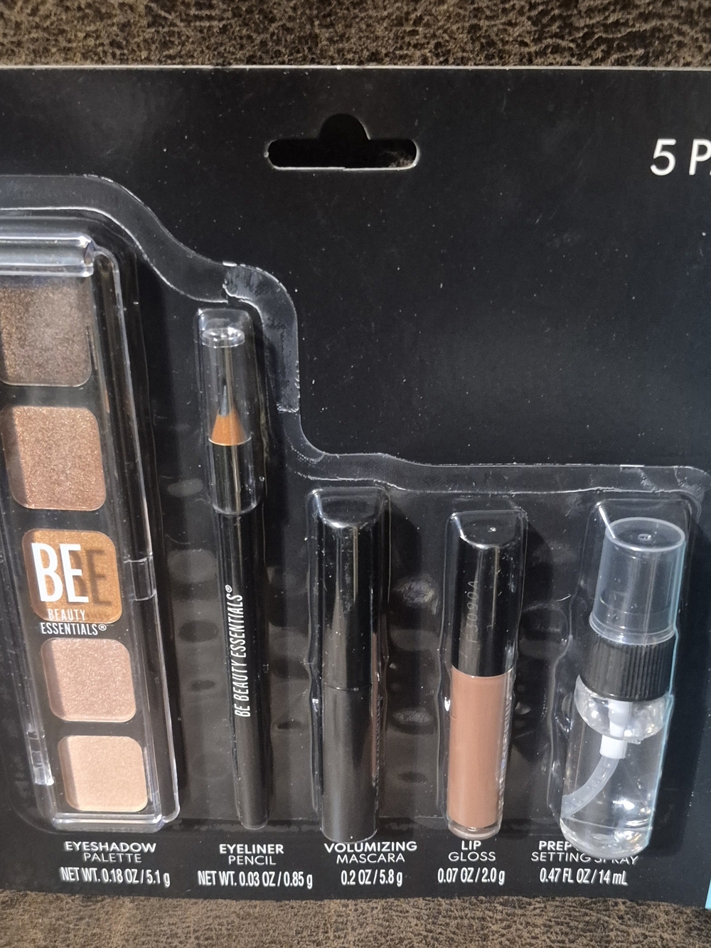 Brown Eyeshadow & Lip Gloss Set